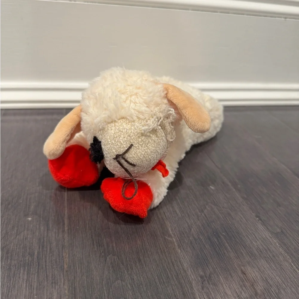 Dreamworks Lambchop Plush Dog Toy - Cream and Red